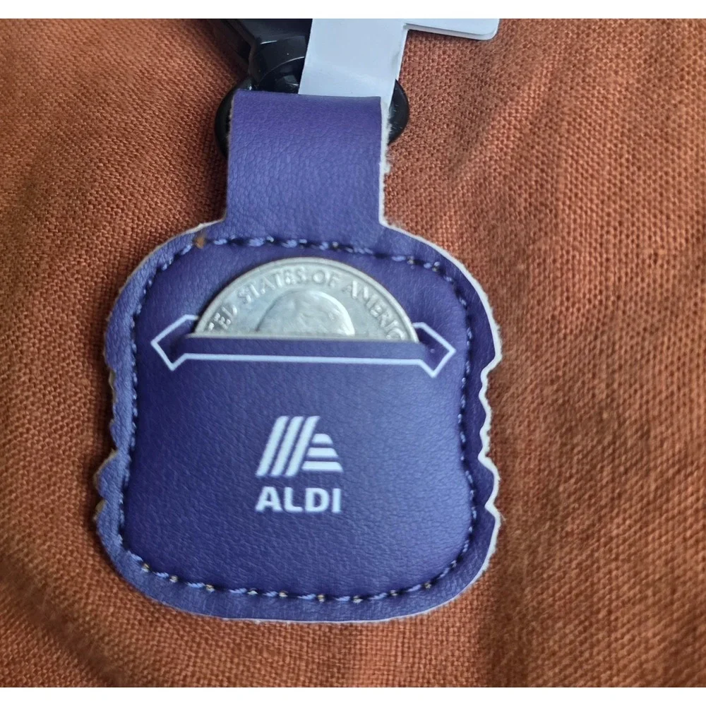 Aldi Keychain Quarter Holder‎ Unisex OS Burger Collectible New Cart Coin  Charm